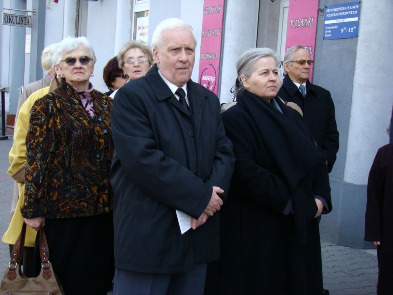 Zdjęcie w galerii na portalu naszwodzislaw.com: Autorytet żył wśród wielu z nas wiadomości z regionu