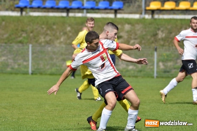 Zdjęcie w galerii na portalu naszwodzislaw.com: Rezerwy Płomienia Połomia lepsze od Kokoszyc wiadomości z regionu