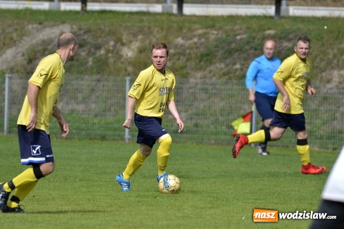 Zdjęcie w galerii na portalu naszwodzislaw.com: Rezerwy Płomienia Połomia lepsze od Kokoszyc wiadomości z regionu