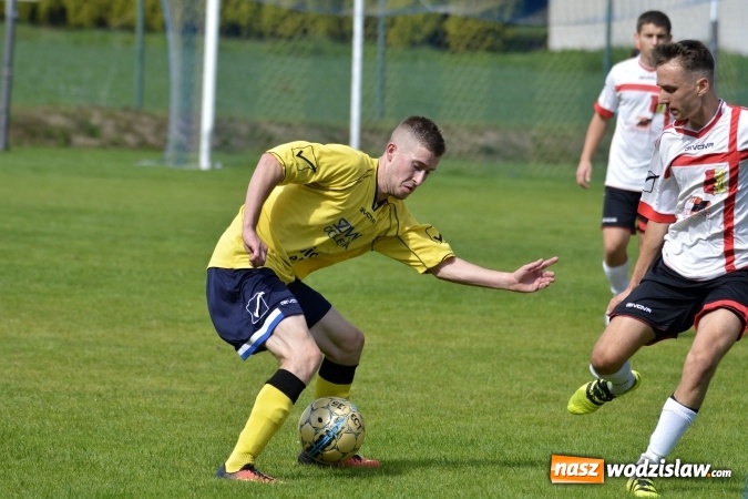 Zdjęcie w galerii na portalu naszwodzislaw.com: Rezerwy Płomienia Połomia lepsze od Kokoszyc wiadomości z regionu