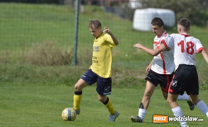 Zdjęcie w galerii na portalu naszwodzislaw.com: Rezerwy Płomienia Połomia lepsze od Kokoszyc wiadomości z regionu