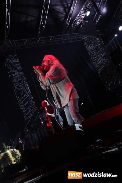 Zdjęcie w galerii na portalu naszwodzislaw.com: Grzegorz Markowski z zespołem Perfect porwał publiczność w Lubomi!  wiadomości z regionu