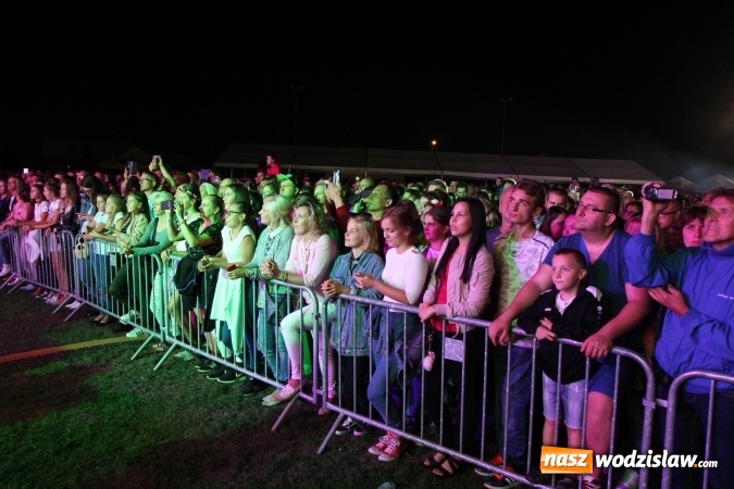 Zdjęcie w galerii na portalu naszwodzislaw.com: Grzegorz Markowski z zespołem Perfect porwał publiczność w Lubomi!  wiadomości z regionu