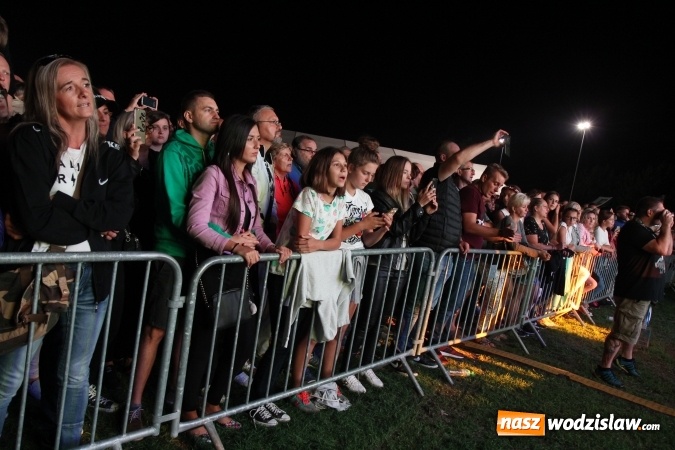 Zdjęcie w galerii na portalu naszwodzislaw.com: Grzegorz Markowski z zespołem Perfect porwał publiczność w Lubomi!  wiadomości z regionu