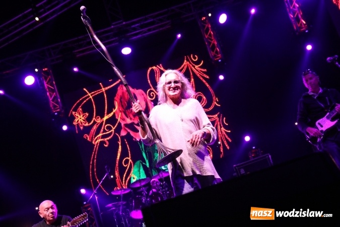Zdjęcie w galerii na portalu naszwodzislaw.com: Grzegorz Markowski z zespołem Perfect porwał publiczność w Lubomi!  wiadomości z regionu