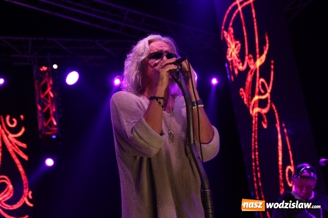 Zdjęcie w galerii na portalu naszwodzislaw.com: Grzegorz Markowski z zespołem Perfect porwał publiczność w Lubomi!  wiadomości z regionu