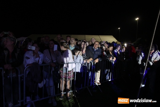 Zdjęcie w galerii na portalu naszwodzislaw.com: Grzegorz Markowski z zespołem Perfect porwał publiczność w Lubomi!  wiadomości z regionu