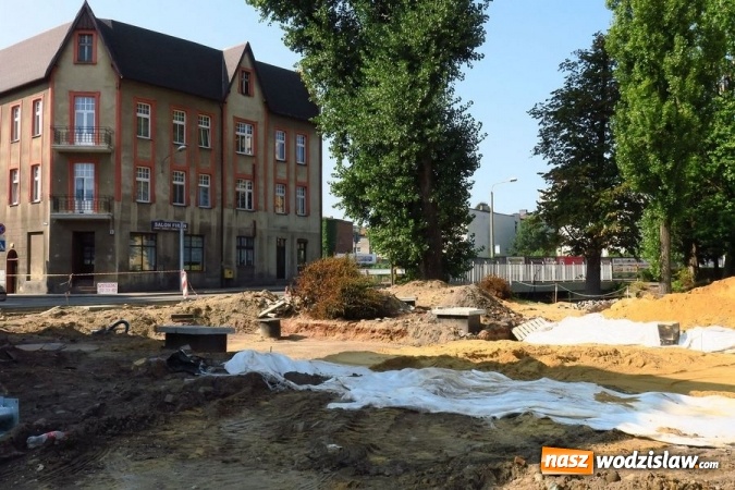 Zdjęcie w galerii na portalu naszwodzislaw.com: W Rybniku powstaje ogromny wielopoziomowy parking FOTO wiadomości z regionu