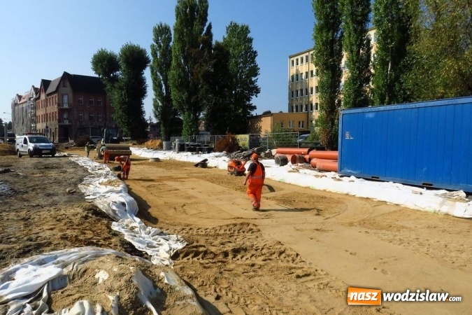Zdjęcie w galerii na portalu naszwodzislaw.com: W Rybniku powstaje ogromny wielopoziomowy parking FOTO wiadomości z regionu