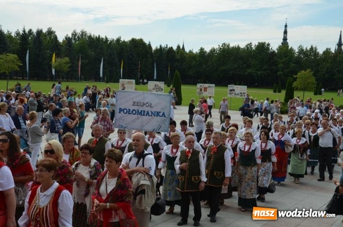 Zdjęcie w galerii na portalu naszwodzislaw.com: KGW Połomia i zespół Połomianka promowały Gminę w Licheniu wiadomości z regionu