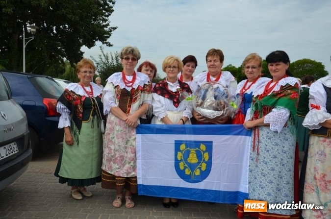 Zdjęcie w galerii na portalu naszwodzislaw.com: KGW Połomia i zespół Połomianka promowały Gminę w Licheniu wiadomości z regionu