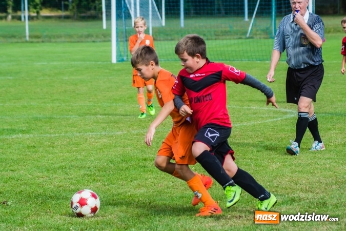 Zdjęcie w galerii na portalu naszwodzislaw.com: Orliki młodsze: Mendel goli w starciu Rafako z AP United Rydułtowy wiadomości z regionu