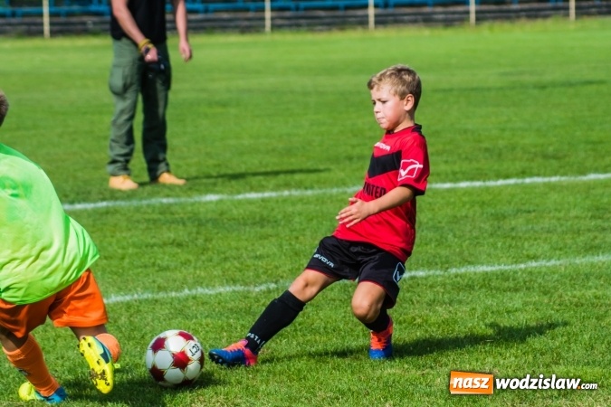Zdjęcie w galerii na portalu naszwodzislaw.com: Orliki młodsze: Mendel goli w starciu Rafako z AP United Rydułtowy wiadomości z regionu