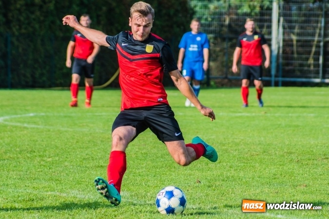 Zdjęcie w galerii na portalu naszwodzislaw.com: Najlepsza defensywa nie dała rady. Odra Nieboczowy z kompletem punktów w Markowicach wiadomości z regionu