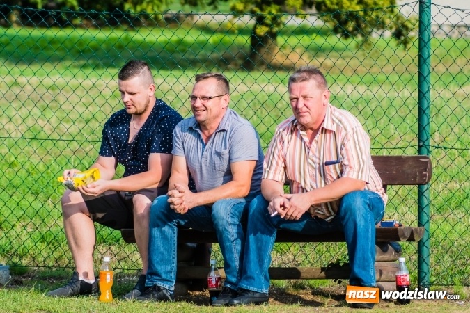 Zdjęcie w galerii na portalu naszwodzislaw.com: Najlepsza defensywa nie dała rady. Odra Nieboczowy z kompletem punktów w Markowicach wiadomości z regionu