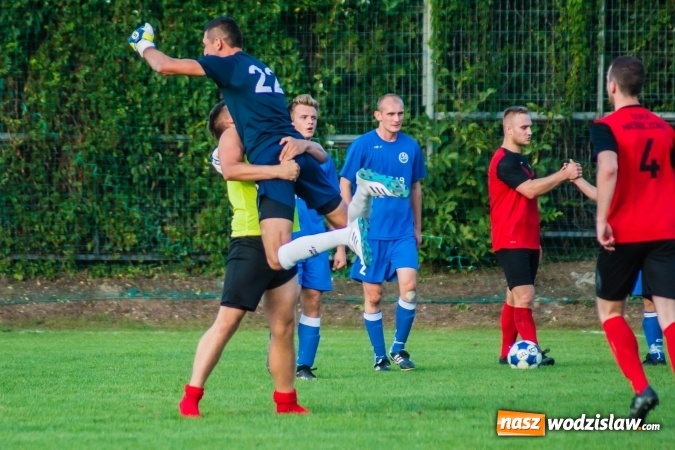 Zdjęcie w galerii na portalu naszwodzislaw.com: Najlepsza defensywa nie dała rady. Odra Nieboczowy z kompletem punktów w Markowicach wiadomości z regionu