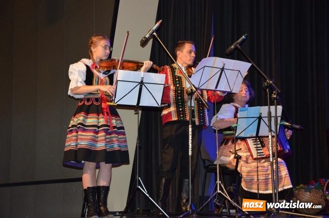 Zdjęcie w galerii na portalu naszwodzislaw.com: Moja rodzina zastępcza jest ok. Konferencja w RCK Feniks wiadomości z regionu