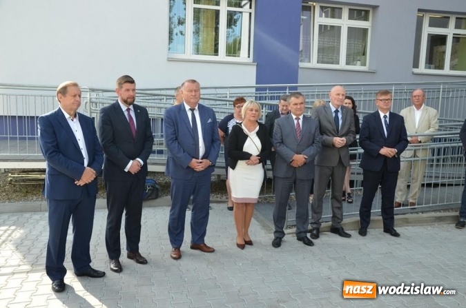 Zdjęcie w galerii na portalu naszwodzislaw.com: Trzy zmodernizowane poradnie czekają na pacjentów wiadomości z regionu