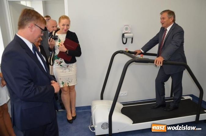 Zdjęcie w galerii na portalu naszwodzislaw.com: Trzy zmodernizowane poradnie czekają na pacjentów wiadomości z regionu