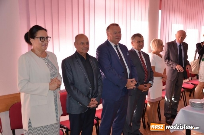 Zdjęcie w galerii na portalu naszwodzislaw.com: Trzy zmodernizowane poradnie czekają na pacjentów wiadomości z regionu