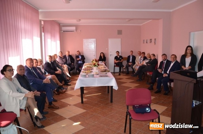 Zdjęcie w galerii na portalu naszwodzislaw.com: Trzy zmodernizowane poradnie czekają na pacjentów wiadomości z regionu
