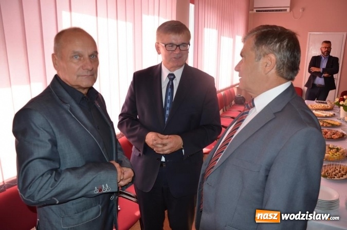 Zdjęcie w galerii na portalu naszwodzislaw.com: Trzy zmodernizowane poradnie czekają na pacjentów wiadomości z regionu