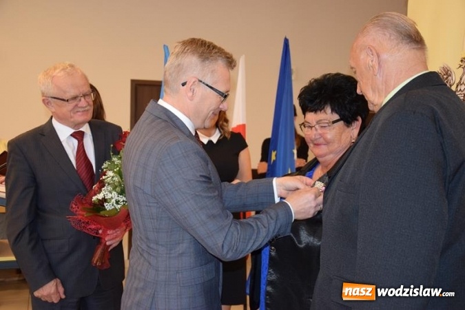 Zdjęcie w galerii na portalu naszwodzislaw.com: Złote i Diamentowe Gody w Gminie Mszana wiadomości z regionu