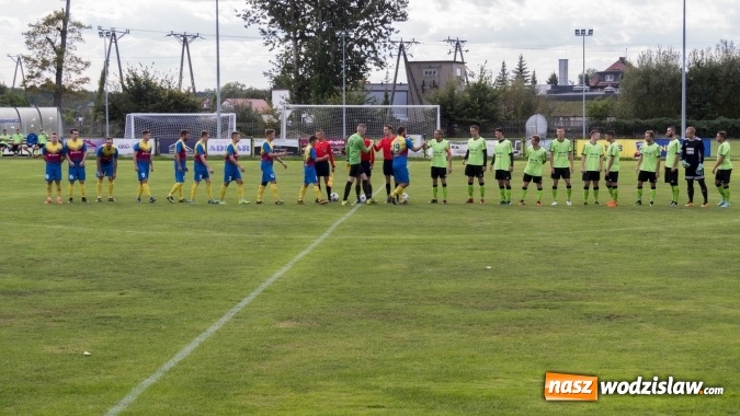 Zdjęcie w galerii na portalu naszwodzislaw.com: Grad bramek w Nędzy. Gospodarze gromią Rogów! wiadomości z regionu