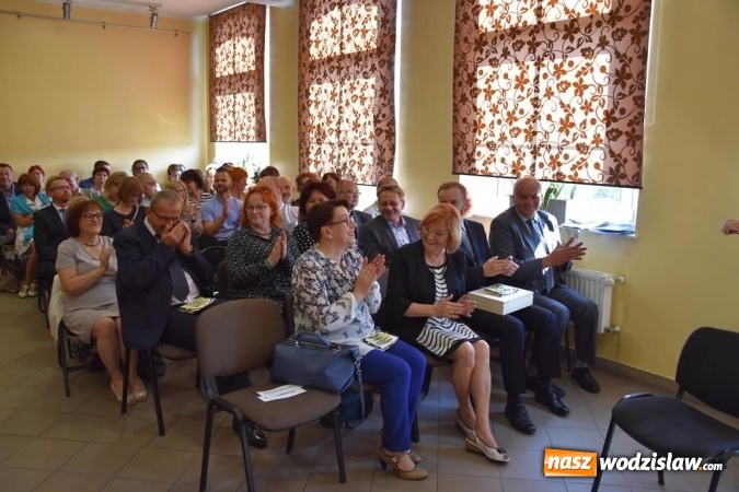 Zdjęcie w galerii na portalu naszwodzislaw.com: Rydułtowska biblioteka świętowała 70. urodziny wiadomości z regionu