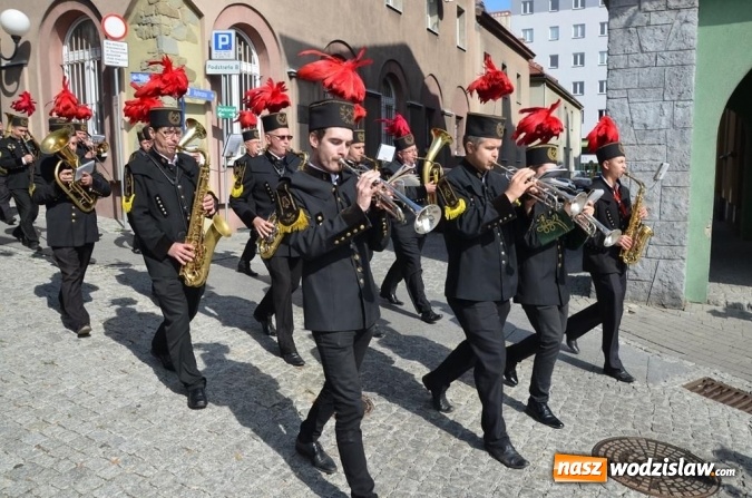 Zdjęcie w galerii na portalu naszwodzislaw.com: Zjazd absolwentów na jubileusz wodzisławskiego I LO wiadomości z regionu