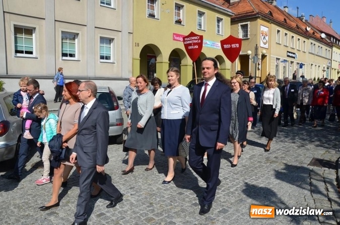 Zdjęcie w galerii na portalu naszwodzislaw.com: Zjazd absolwentów na jubileusz wodzisławskiego I LO wiadomości z regionu