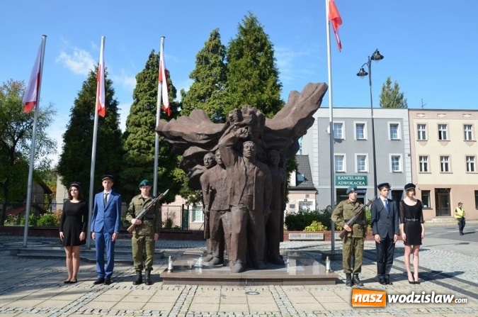 Zdjęcie w galerii na portalu naszwodzislaw.com: Zjazd absolwentów na jubileusz wodzisławskiego I LO wiadomości z regionu