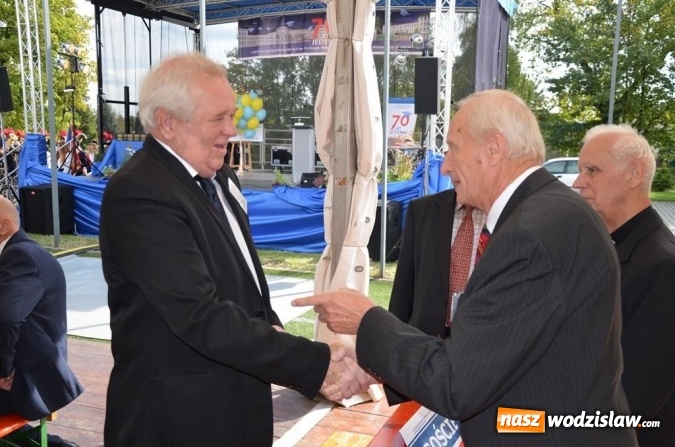 Zdjęcie w galerii na portalu naszwodzislaw.com: Zjazd absolwentów na jubileusz wodzisławskiego I LO wiadomości z regionu