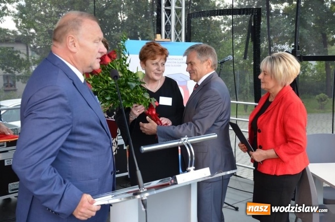 Zdjęcie w galerii na portalu naszwodzislaw.com: Zjazd absolwentów na jubileusz wodzisławskiego I LO wiadomości z regionu