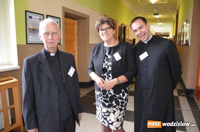 Zdjęcie w galerii na portalu naszwodzislaw.com: Zjazd absolwentów na jubileusz wodzisławskiego I LO wiadomości z regionu