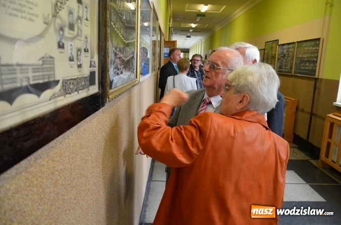 Zdjęcie w galerii na portalu naszwodzislaw.com: Zjazd absolwentów na jubileusz wodzisławskiego I LO wiadomości z regionu