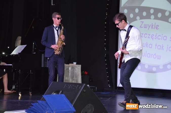 Zdjęcie w galerii na portalu naszwodzislaw.com: Zjazd absolwentów na jubileusz wodzisławskiego I LO wiadomości z regionu