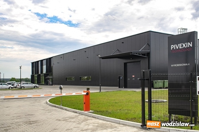 Zdjęcie w galerii na portalu naszwodzislaw.com: Małe i średnie przedsiębiorstwa – niedoceniana siła napędowa lokalnej gospodarki wiadomości z regionu