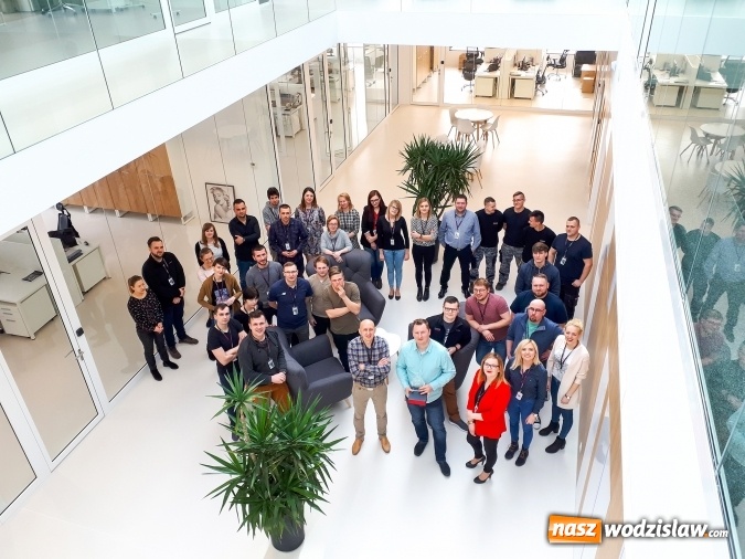 Zdjęcie w galerii na portalu naszwodzislaw.com: Małe i średnie przedsiębiorstwa – niedoceniana siła napędowa lokalnej gospodarki wiadomości z regionu