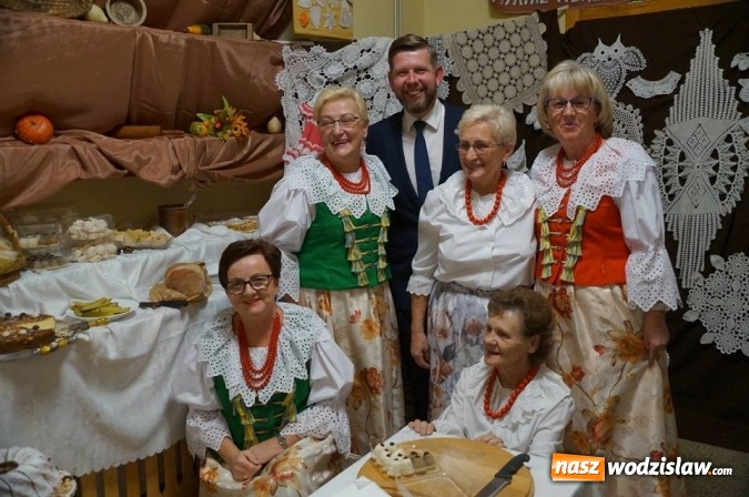 Zdjęcie w galerii na portalu naszwodzislaw.com: Mieszkańcy Zawady bliżej siebie wiadomości z regionu