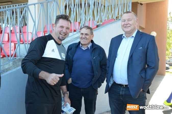 Zdjęcie w galerii na portalu naszwodzislaw.com: Zagrali charytatywnie po raz jedenasty wiadomości z regionu