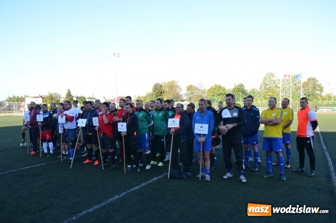 Zdjęcie w galerii na portalu naszwodzislaw.com: Zagrali charytatywnie po raz jedenasty wiadomości z regionu