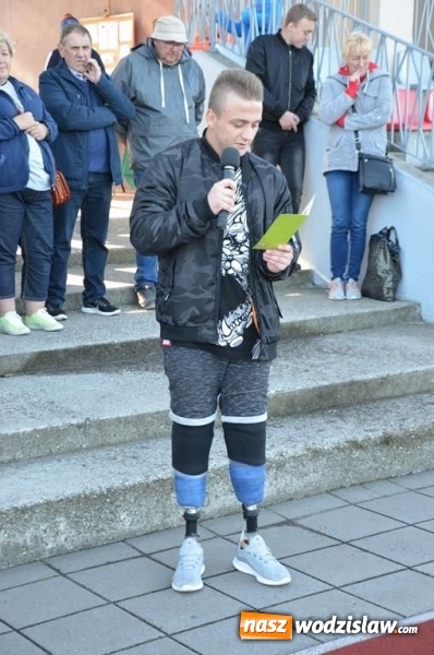 Zdjęcie w galerii na portalu naszwodzislaw.com: Zagrali charytatywnie po raz jedenasty wiadomości z regionu