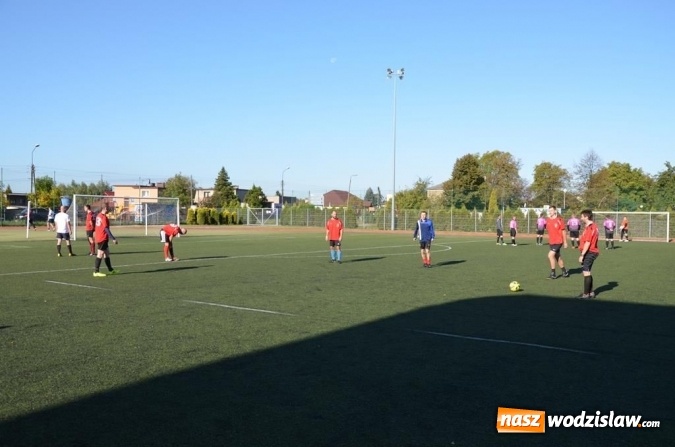 Zdjęcie w galerii na portalu naszwodzislaw.com: Zagrali charytatywnie po raz jedenasty wiadomości z regionu