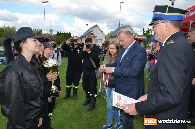 Zdjęcie w galerii na portalu naszwodzislaw.com: Turniej strażackich twardzieli za nami wiadomości z regionu