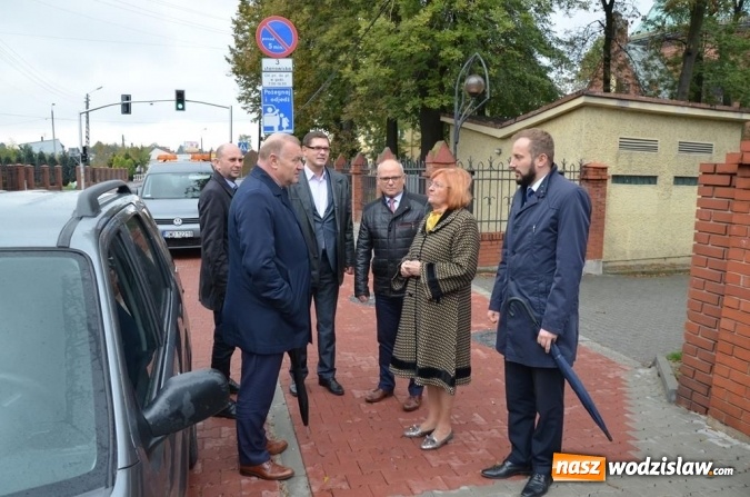 Zdjęcie w galerii na portalu naszwodzislaw.com: Ulica Plebiscytowa w Rydułtowach robi wrażenie wiadomości z regionu