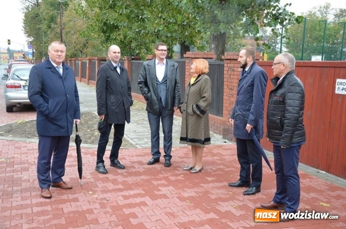 Zdjęcie w galerii na portalu naszwodzislaw.com: Ulica Plebiscytowa w Rydułtowach robi wrażenie wiadomości z regionu