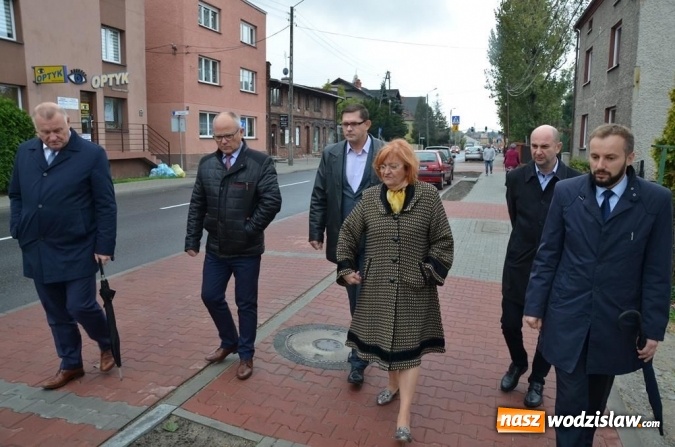 Zdjęcie w galerii na portalu naszwodzislaw.com: Ulica Plebiscytowa w Rydułtowach robi wrażenie wiadomości z regionu