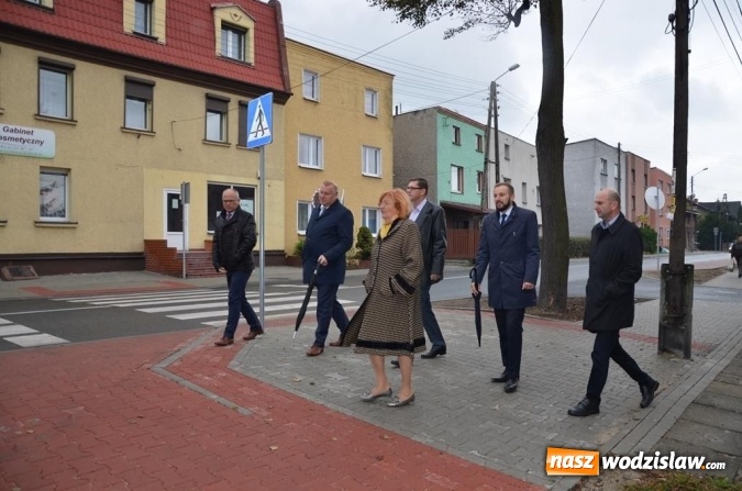 Zdjęcie w galerii na portalu naszwodzislaw.com: Ulica Plebiscytowa w Rydułtowach robi wrażenie wiadomości z regionu