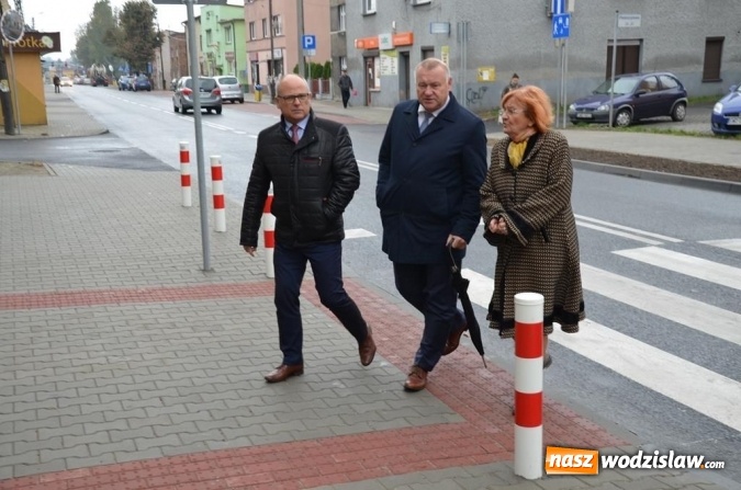 Zdjęcie w galerii na portalu naszwodzislaw.com: Ulica Plebiscytowa w Rydułtowach robi wrażenie wiadomości z regionu